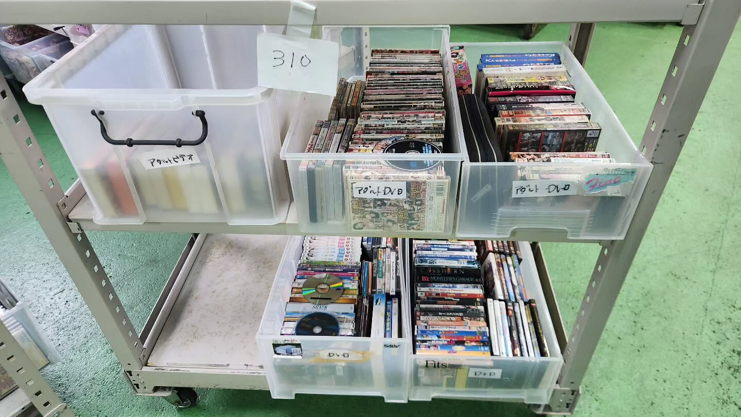 ゲーム機も大量に出ます✨