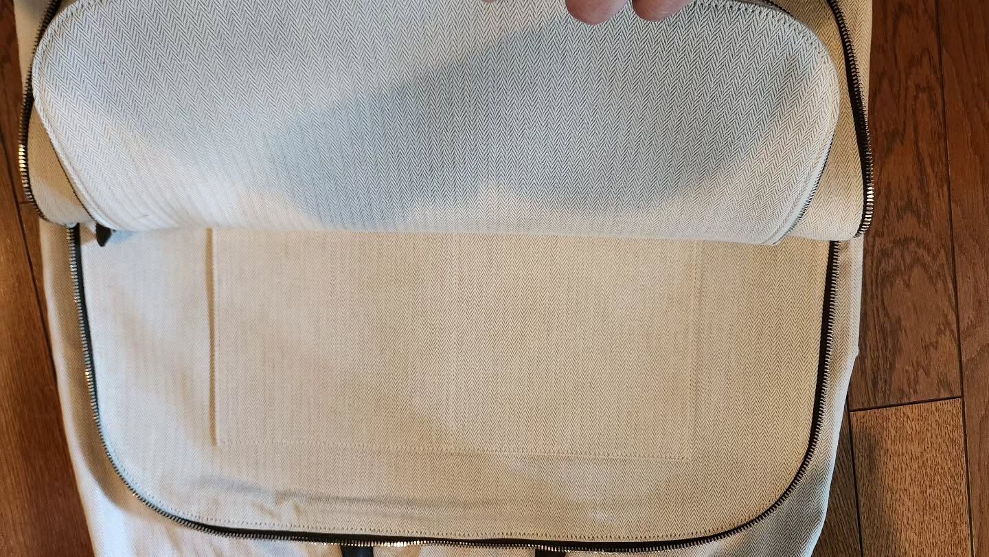 HERMESのビジネスバック、エディトの美品が出ます✨